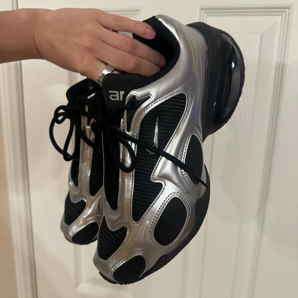 Nike Silver and Black Women's Sneakers